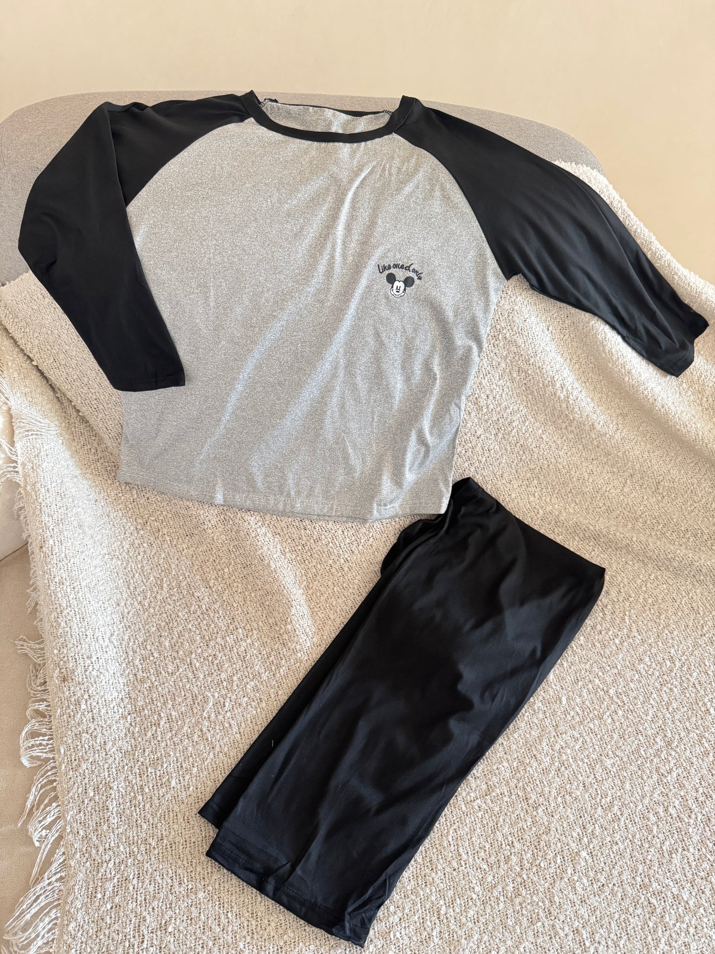 Raglon sleepwear