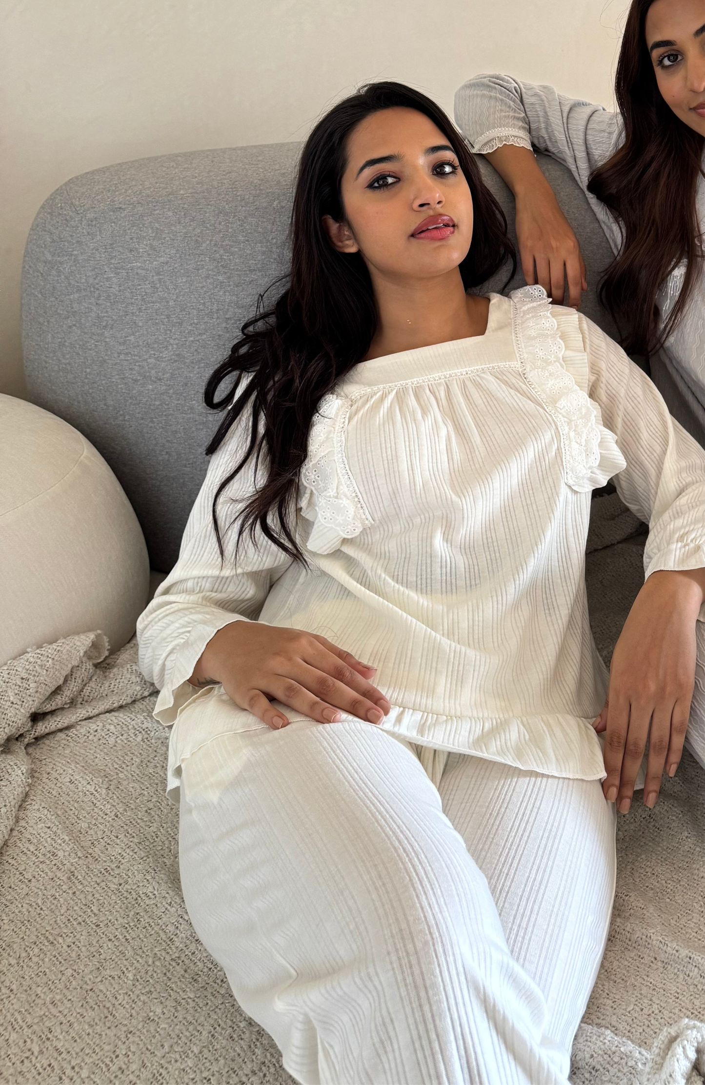 Noemi  half white frill Sleepwear